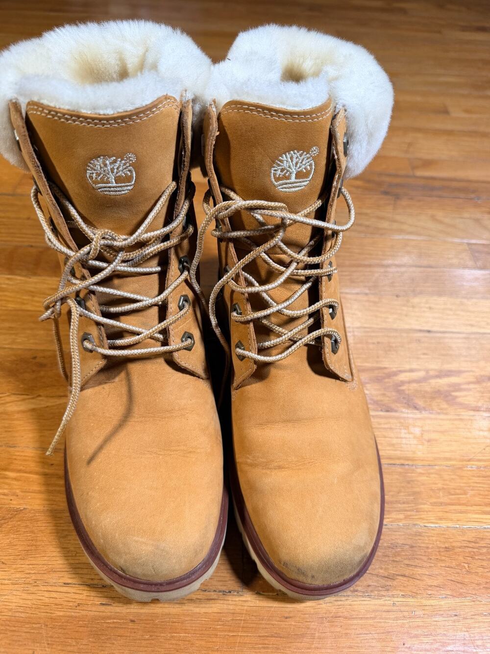 Timberland - Womens Wheat Leather Faux Fur Trim Lace Up Boots- Size 6.5 M